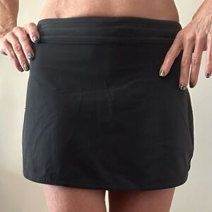 Outdoor Voices Black Skort